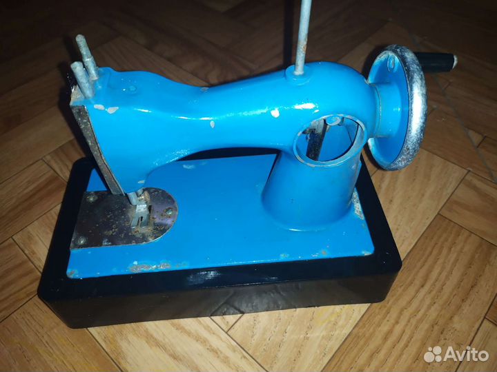 Детская швейная машинка СССР дшм-1
