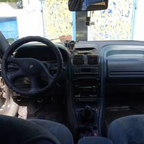 Renault Laguna 2.0 MT, 1994, 283 987 км, с пробегом, цена 270 000 руб.