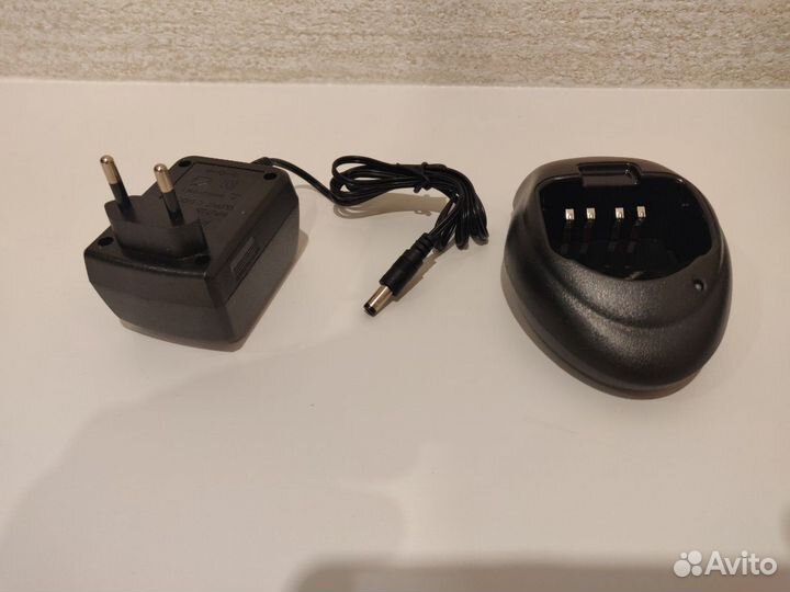 Зарядное устройство для Kenwood TH-F5 и TH-UVF5