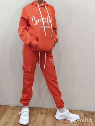 Спортивные костюмы