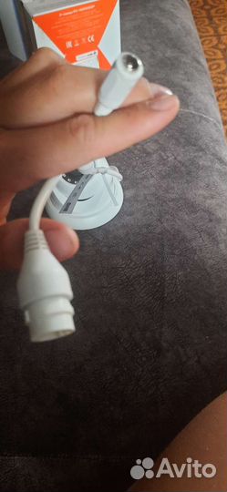 2 две камеры одна уличная другая домашния