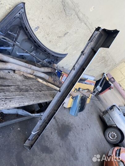 Накладки на пороги (обвес)