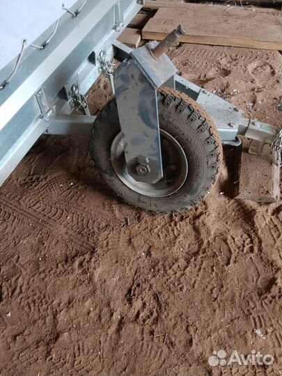 Опорное колесо на щетку