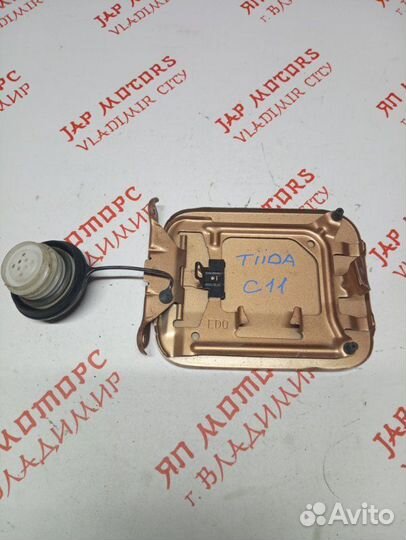 Лючок топливного бака Nissan Tiida C11 HR15 2009