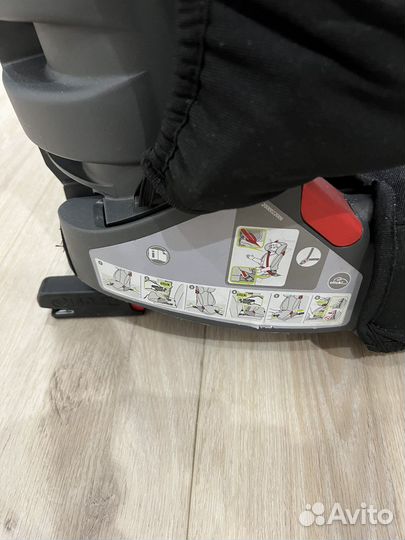 Автокресло britax romer