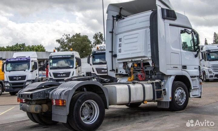 В разборке грузовик Mercedes,Actros mpiii 2009-201