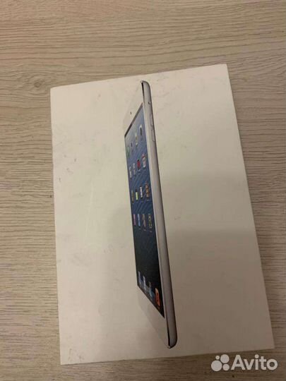 iPad mini wi-fi cellular 64gb white