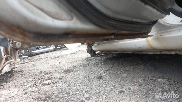 Дверь задняя левая джили мк Geely MK