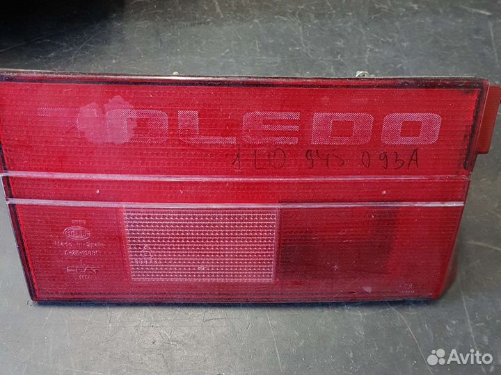 Фонари крышки багажника (L+R) Seat Toledo