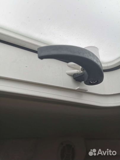 Для Bayliner - ручка-фиксатор