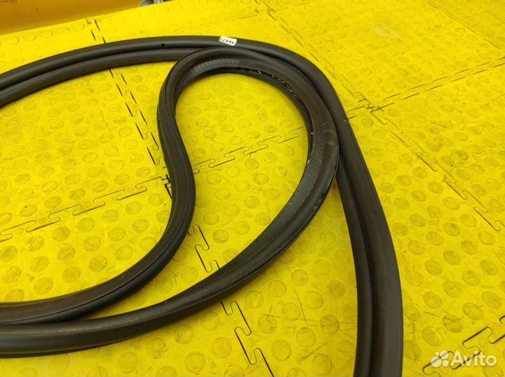 Уплотнитель багажника Bmw 320I E46 M54B22 2.2