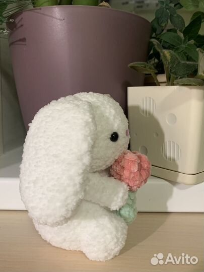 Вязаный зайка