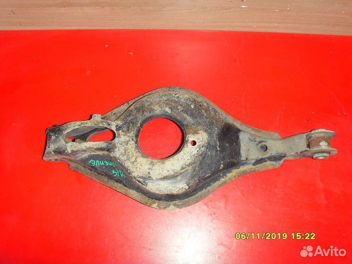 Рычаг задний правый 52355SJK010 Honda Elysion RR1