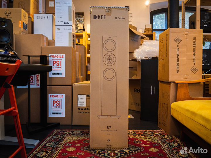 KEF R7 Black, штука в Наличии