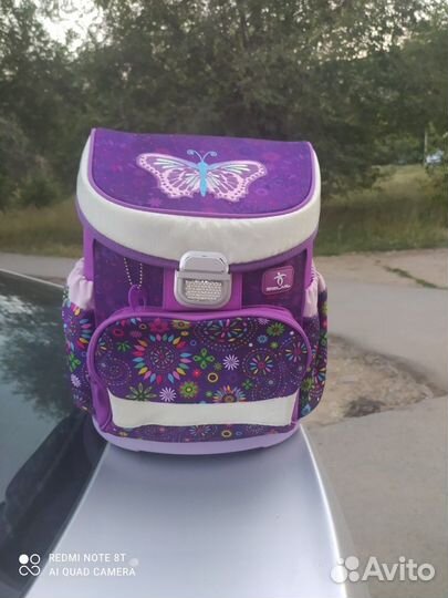 Школьный рюкзак