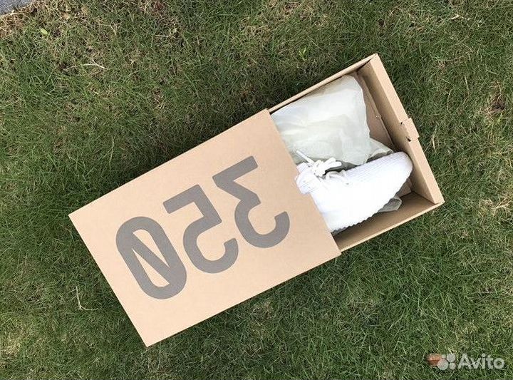 Adidas Yeezy Boost 350 v2 Cream White