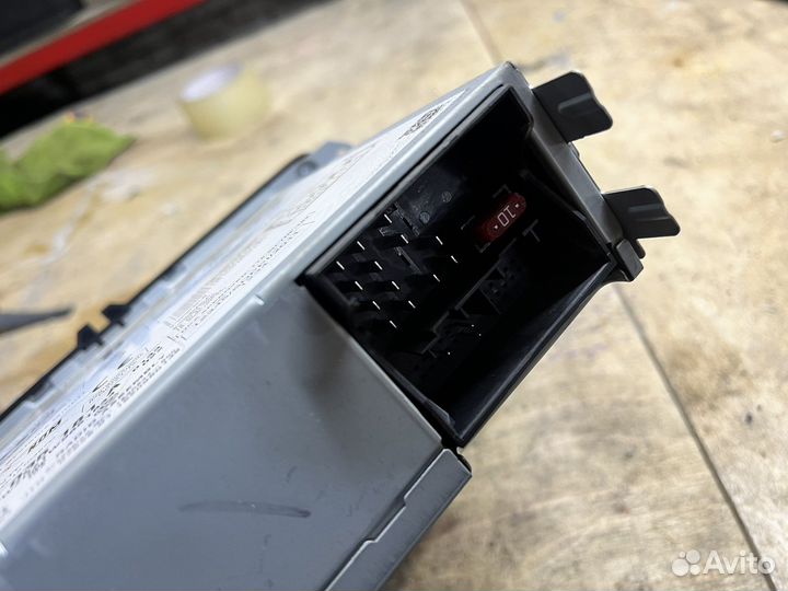 Магнитофон vw polo sedan