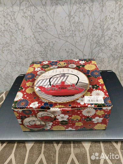 Отличный подарок - чайник