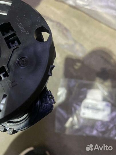 Электродвигатель регулировки зерка Hyundai-KIA