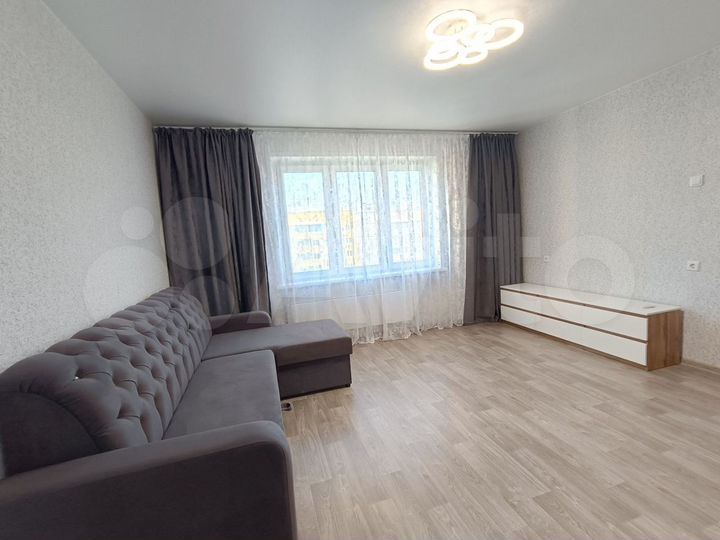 2-к. квартира, 63 м², 16/16 эт.