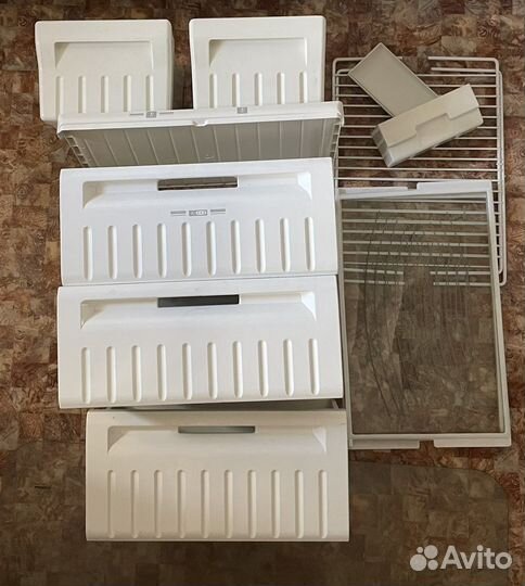 Ящик полка запчасти для холодильника стинол stinol