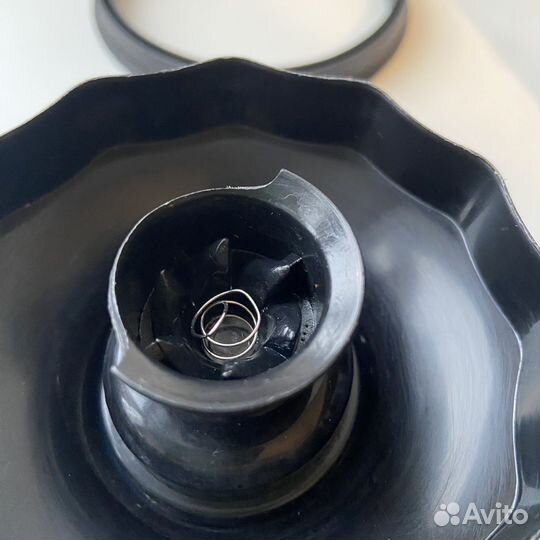 Блендер Philips HR 1372/90 запчасти