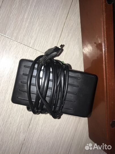 Швейная машина Lark