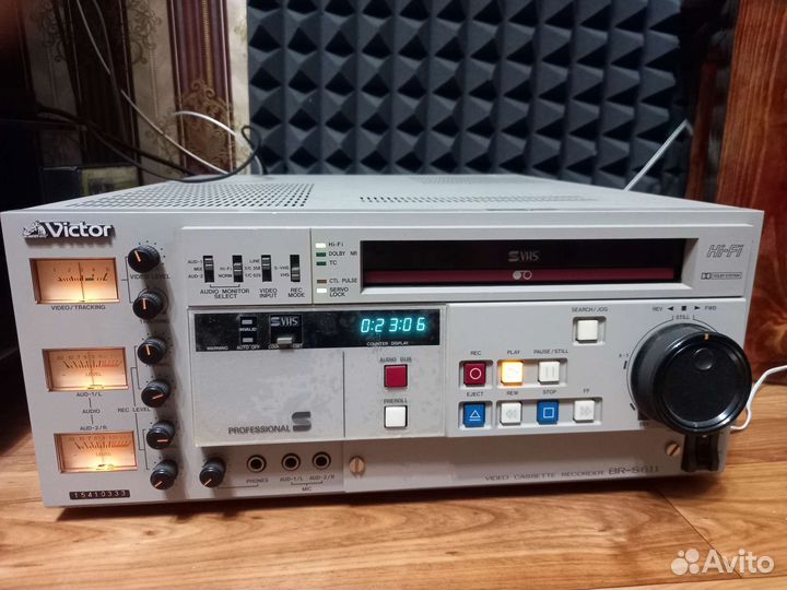 Студийный Victor BR-S611 professional S VHS