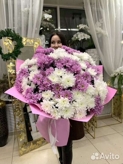 Букет гигант из хризантем ромашка доставка