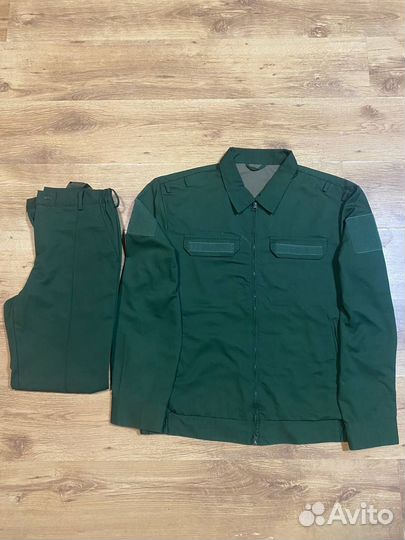 Костюм офисный (повседневный)