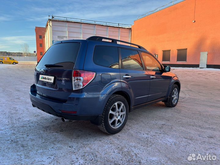 Subaru Forester 2.0 AT, 2011, 215 000 км