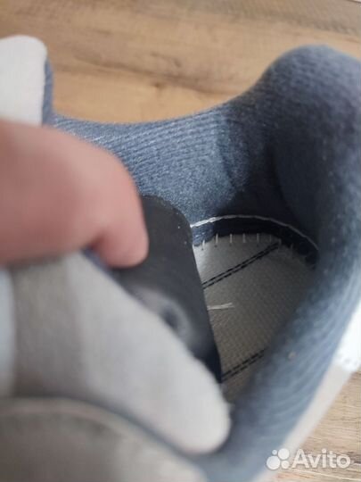 Кроссовки adidas