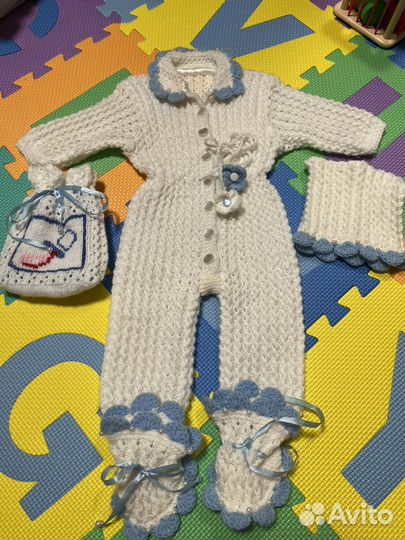 Зимний вязаный комбинезон