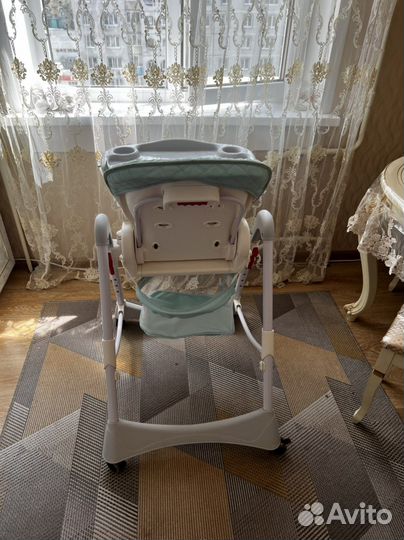 Стул для кормления