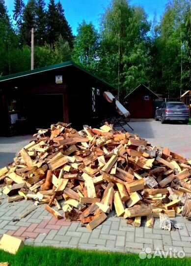 Дрова сухие навалом