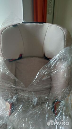 Детское автокресло Maxi Cosi 15 36 rodifix