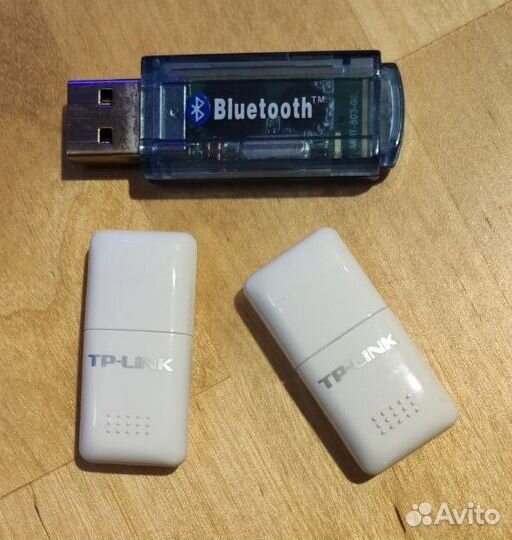 USB Wi-Fi адаптер и USB Bluetooth адаптер