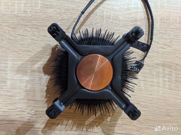 Кулер для процессора Intel Laminar 1700