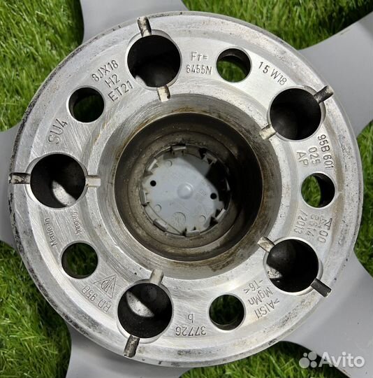 Одноширокие, кованные диски Porsche Macan, r18 8J