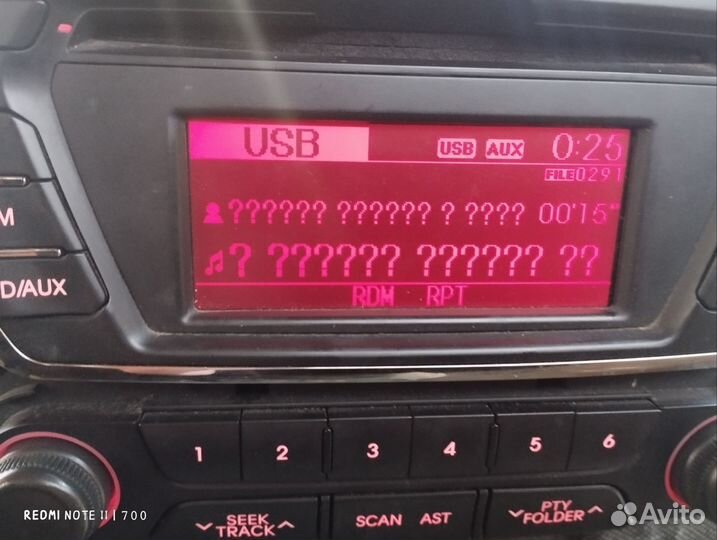 Штатная магнитола Киа Рио 3