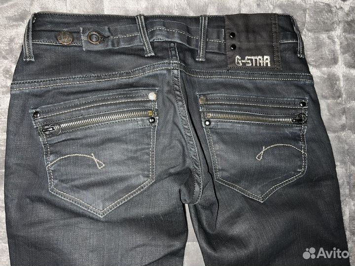 Джинсы с низкой посадкой