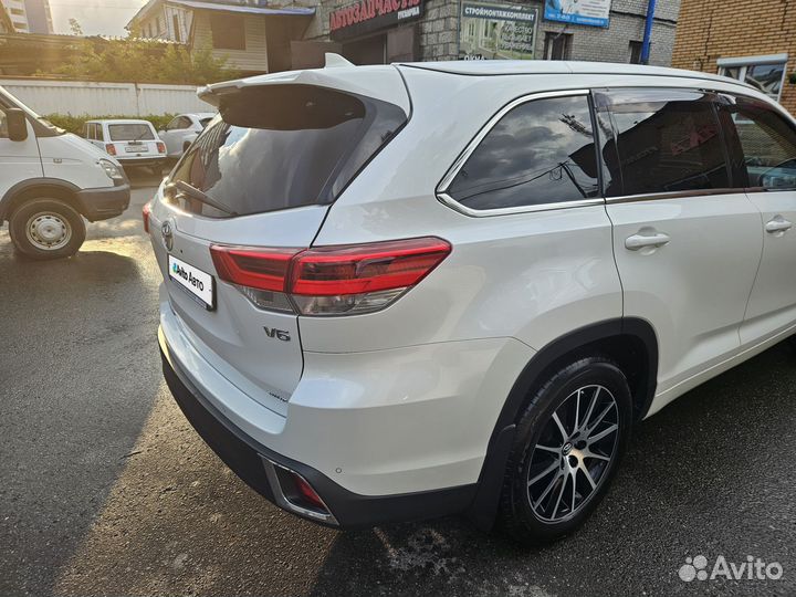 Toyota Highlander 3.5 AT, 2018, 141 000 км