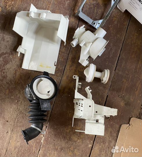 Запчасти от стиральной машинки