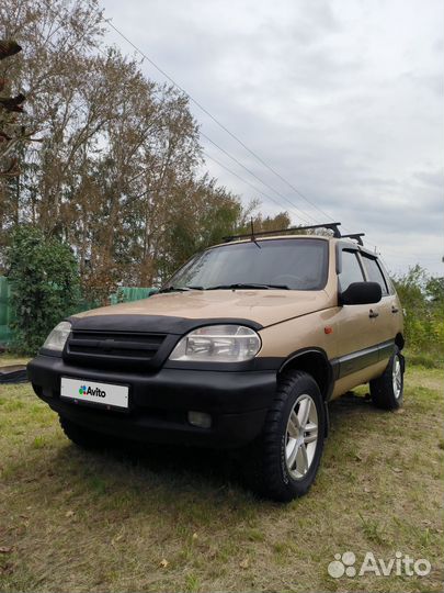 Chevrolet Niva, 2005