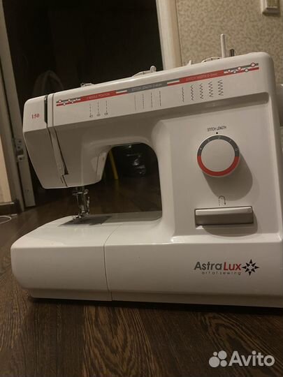 Швейная машинка AstraLux 150