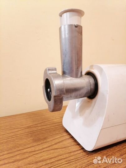 Электромясорубка б/у Бриз аксион