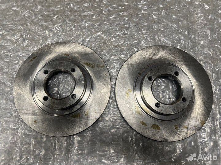 Диск тормозной передний Toyota Starlet P60 1978