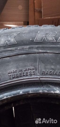 Bridgestone Blizzak Revo GZ 185/70 R14 88W