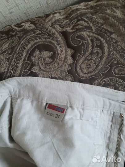 Брюки белые