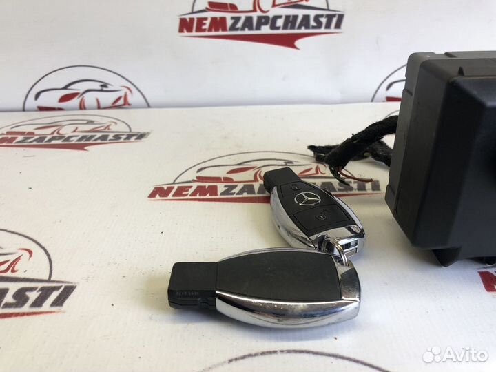 Замок со старт стопом Mercedes Мерседес W204